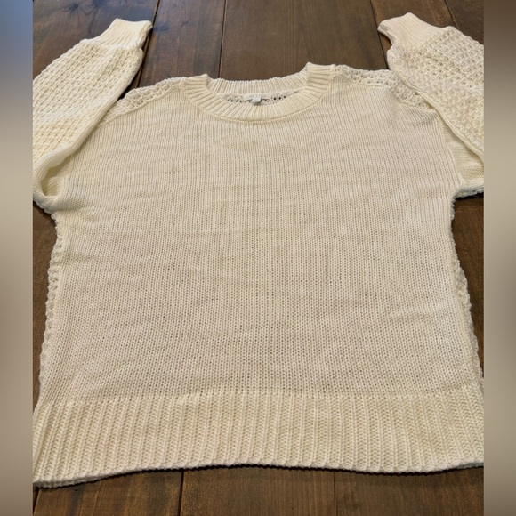 SOLD ✅ NWT ABOUND Women’s Long Sleeve Ivory Pullover Knit Sweater Made In USA S - Picture 2 of 9